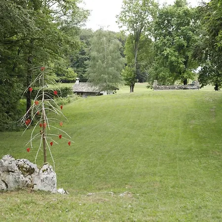 Semesterbostad Baita Tana Da L'ors Forgaria nel Friuli