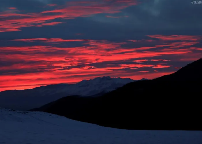 Tana Da L'ors Nyaraló